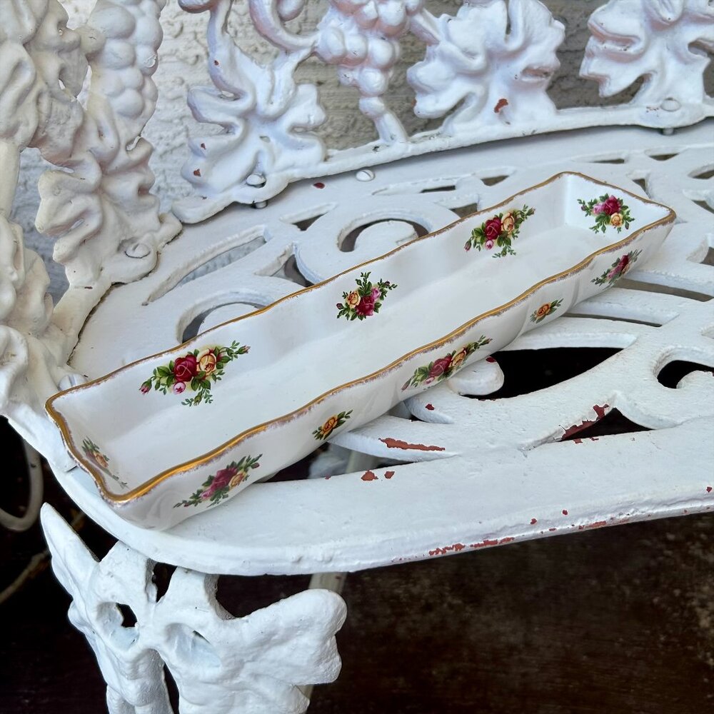 Royal Doulton/Royal Albert Old Country Roses Cracker Tray/Dish